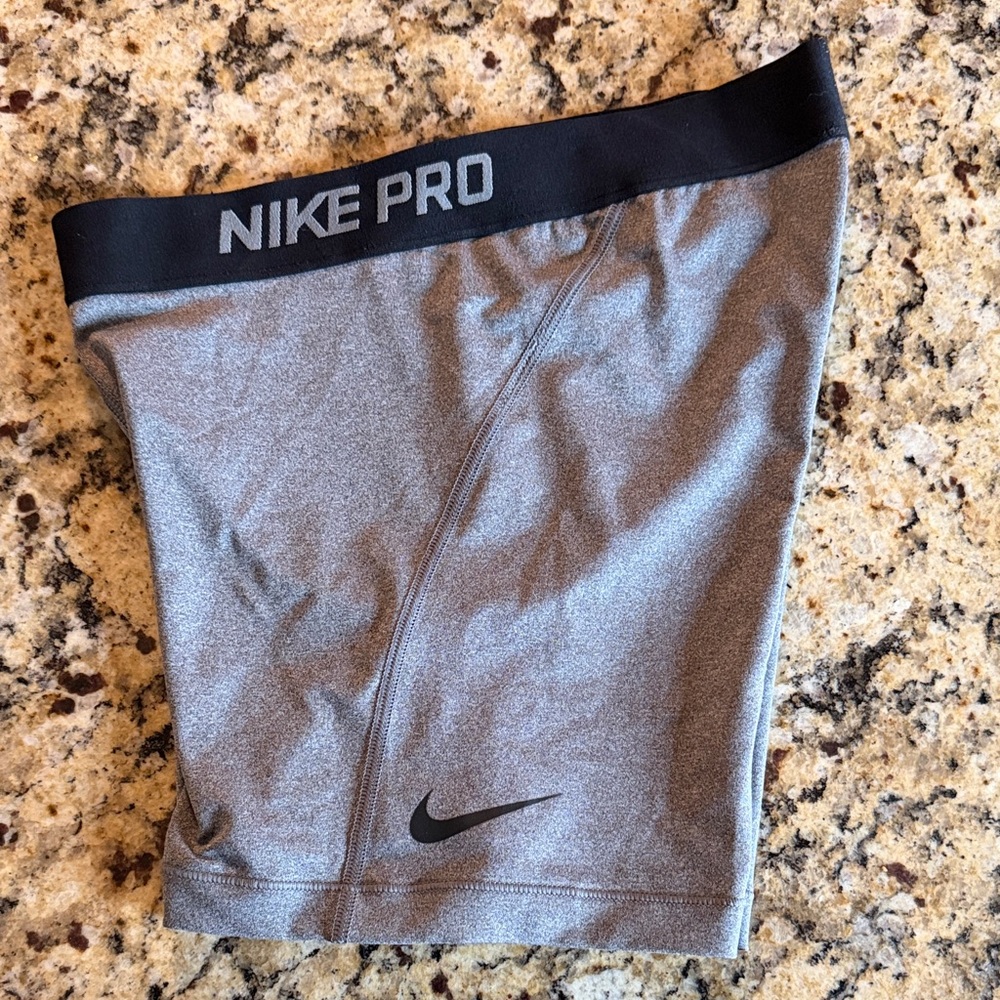 Nike Pro Heather Gray Training Shorts